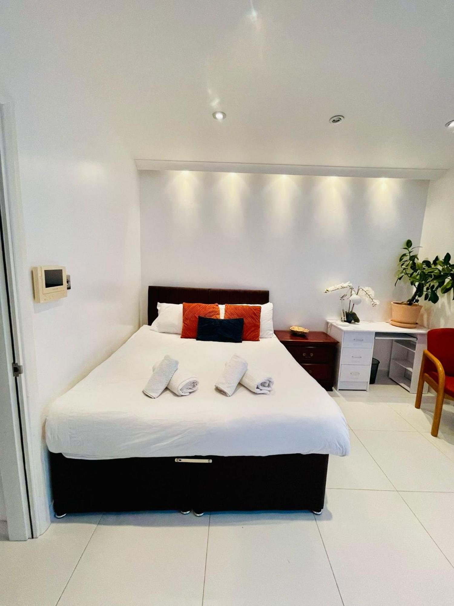 Smithfield St Paul Farringdon Central London Apartment Exterior photo